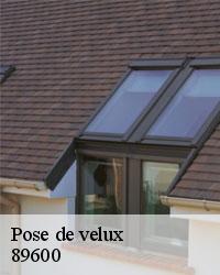 Le changement d'une fenêtre de toit à Avrolles